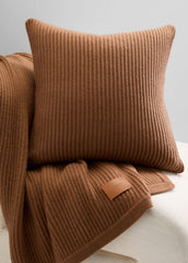 Wool and Cashmere Cardigan-Stitch Pillow in Pillows & Blankets | VINCE Women