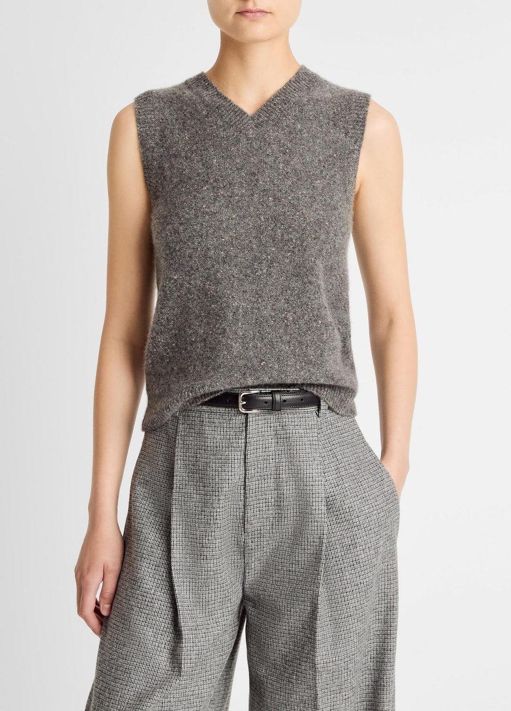 Donegal Plush Cashmere Sweater Vest in V-Neck | VINCE Women