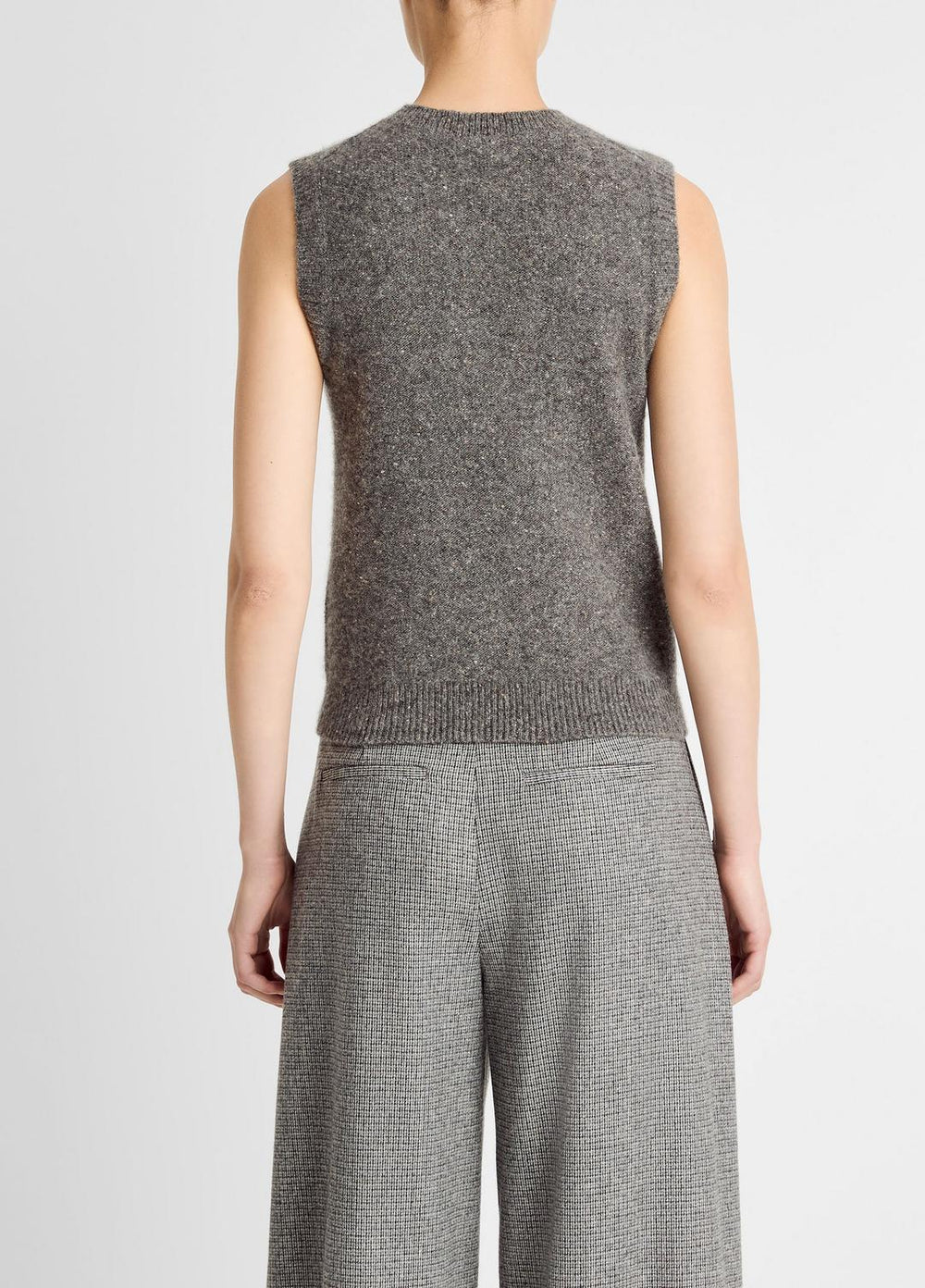 Donegal Plush Cashmere Sweater Vest in V-Neck | VINCE Women