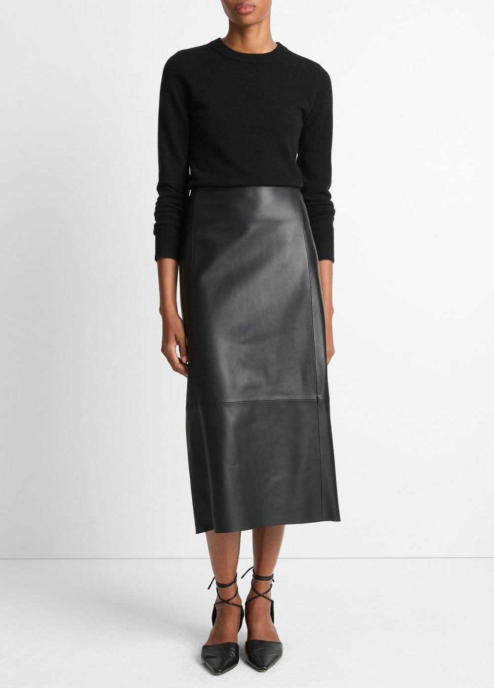 Cashmere Crew Neck Sweater in Crew Neck | VINCE Women