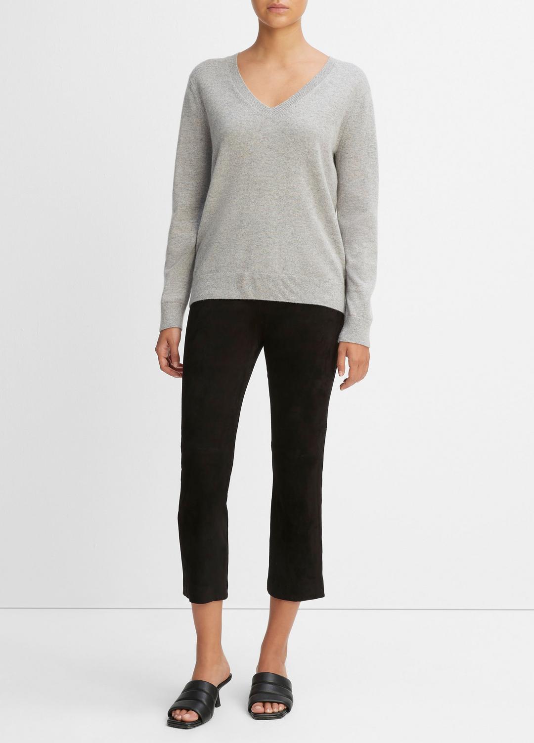 Cashmere Weekend V-Neck Sweater in V-Neck | VINCE Women