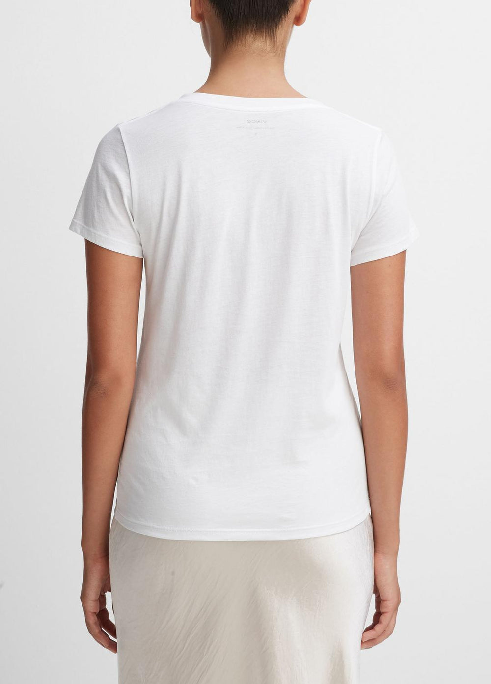 Essential Pima Cotton V-Neck T-Shirt in Short Sleeve | VINCE Women