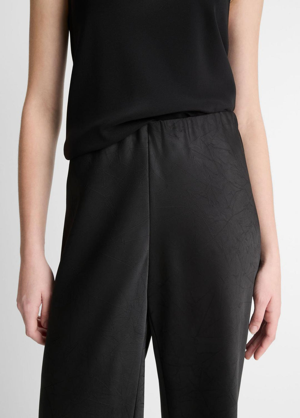 Colette High-Rise Fluid Satin Bias Pant in Trousers | VINCE Women