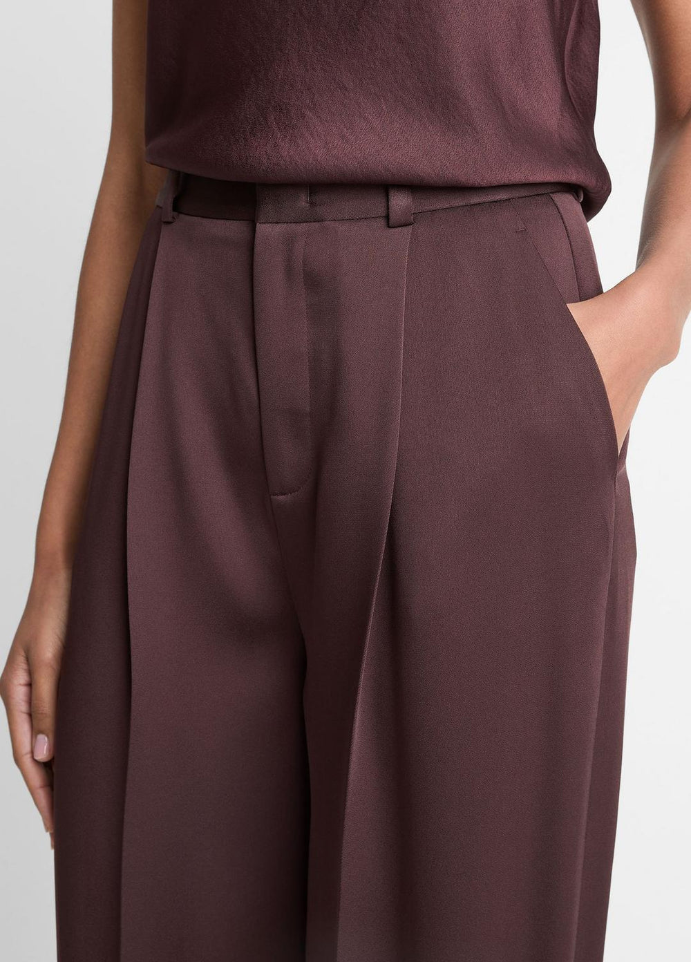 Satin Pleated Wide-Leg Trouser in Trousers | VINCE Women