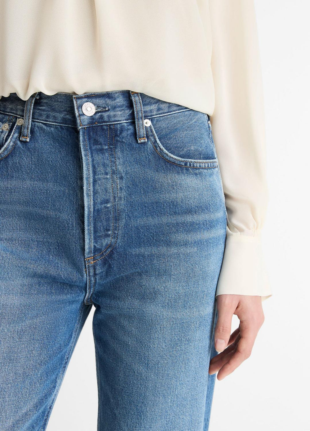 Citizens of Humanity Blaine Vintage Straight-Leg Jean in Denim | VINCE Women