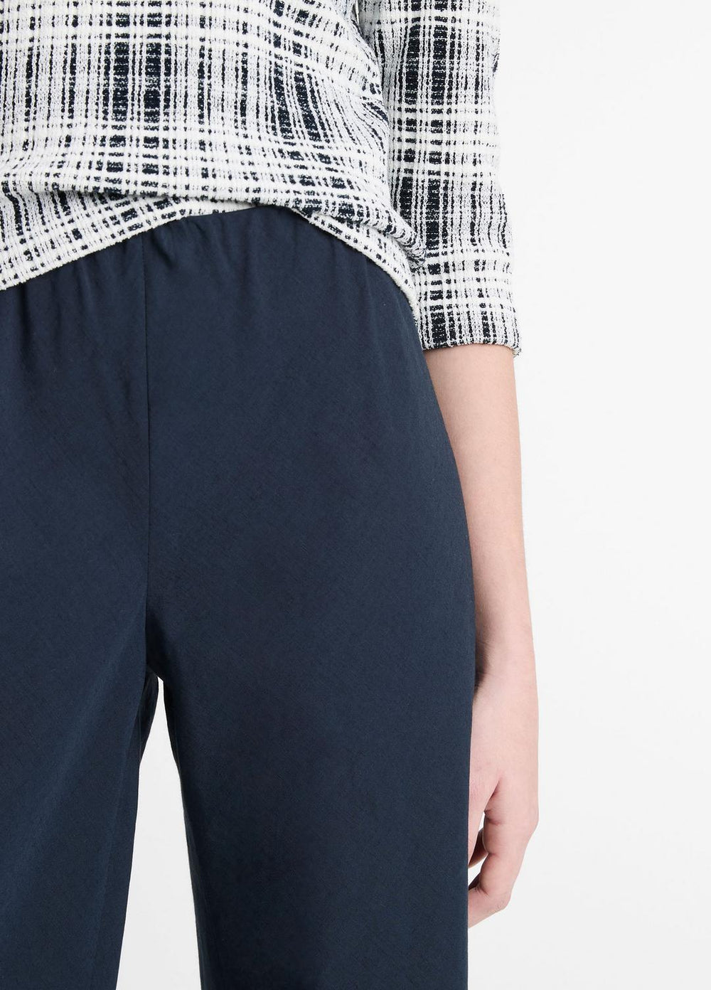 Cotton-Blend High-Waist Bias Pant in Wide Leg | VINCE Women