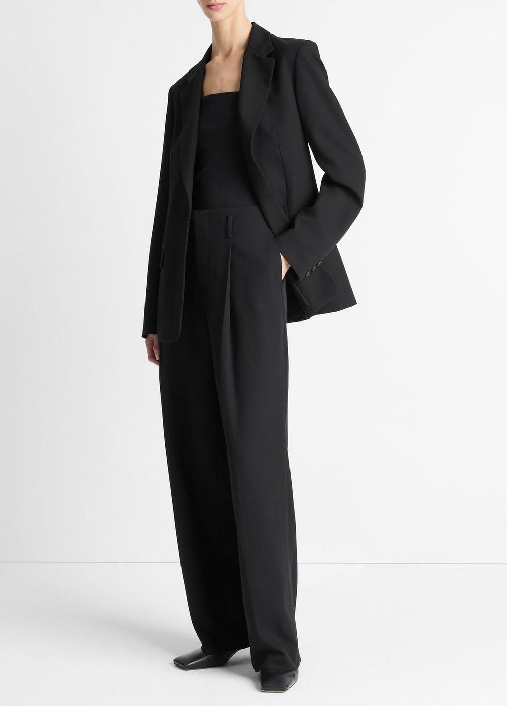 High-Waist Pleated Trouser in Trousers | VINCE Women