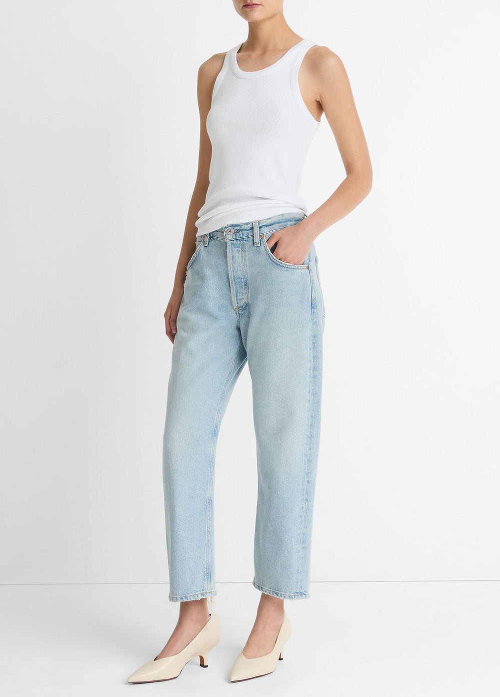 Citizens of Humanity Winslow Low-Rise Boyfriend Jean in Denim | VINCE Women