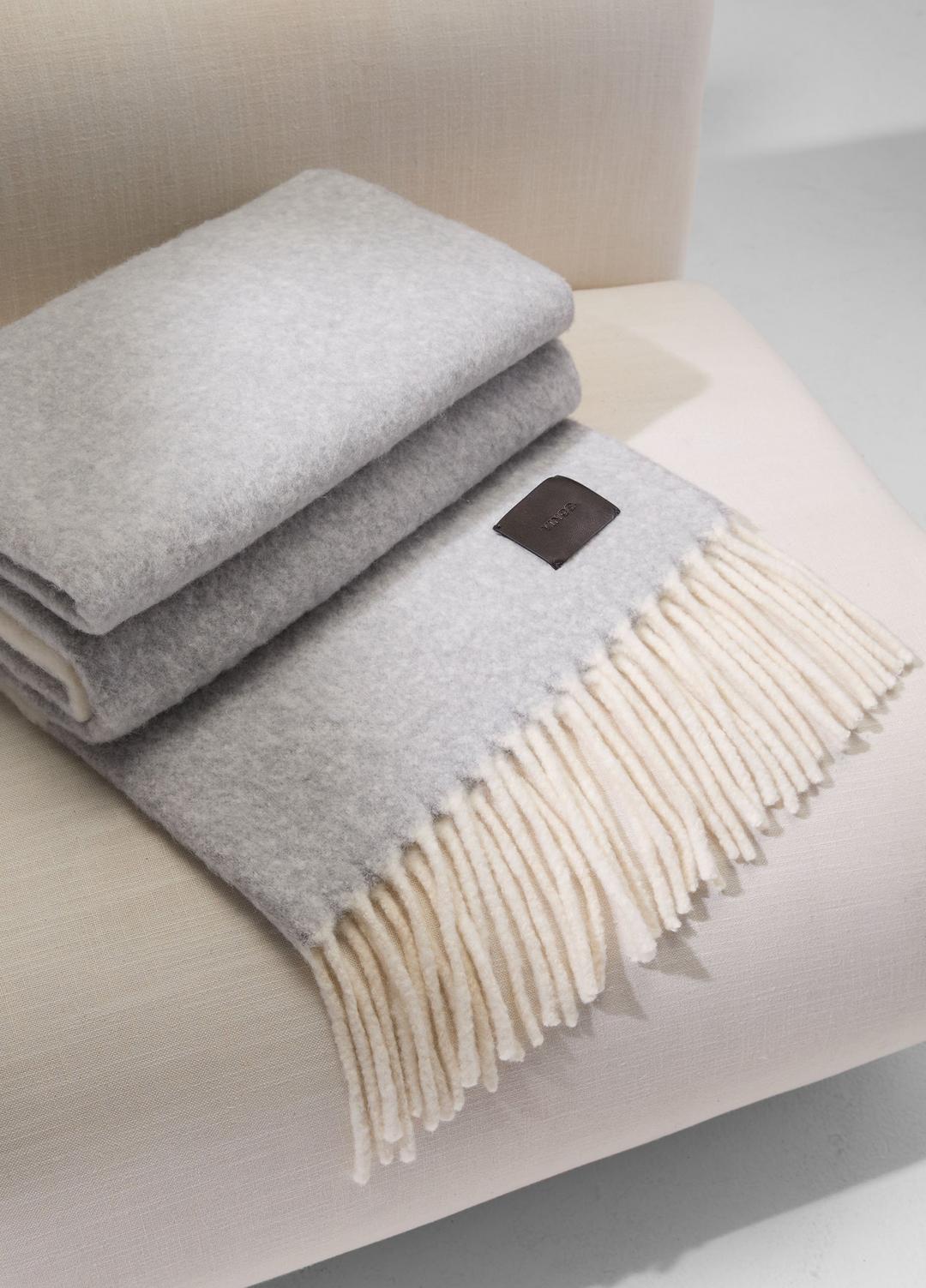 Brushed Alpaca-Blend Throw in Pillows & Blankets | VINCE Women