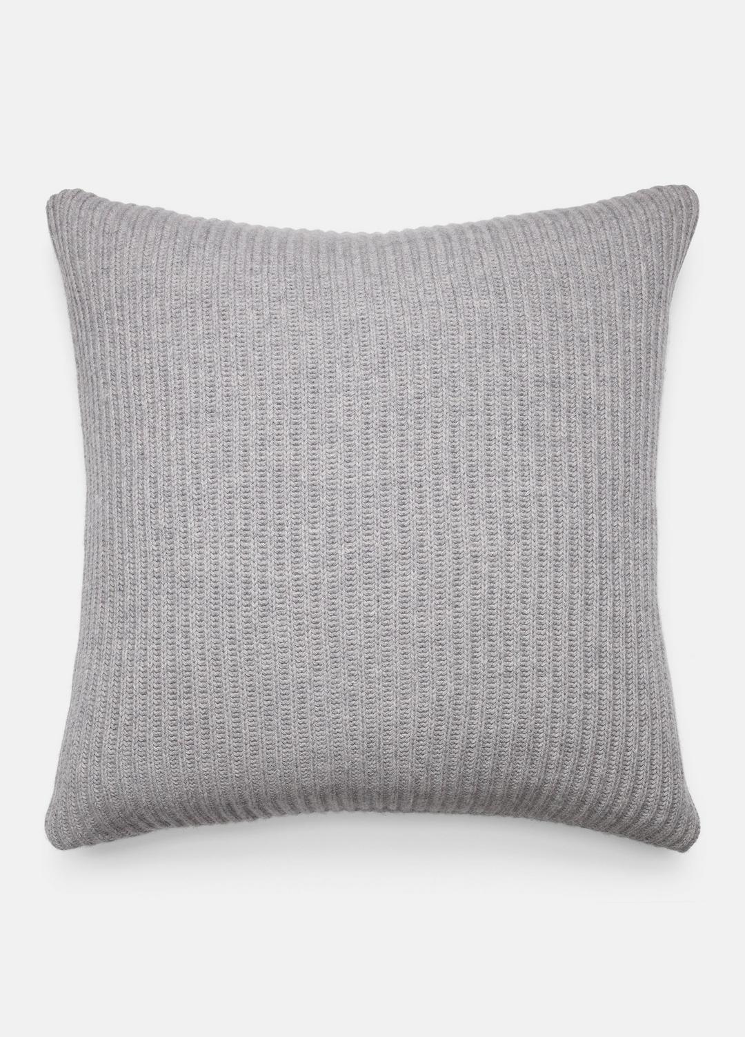 Wool and Cashmere Cardigan-Stitch Pillow in Pillows & Blankets | VINCE Women