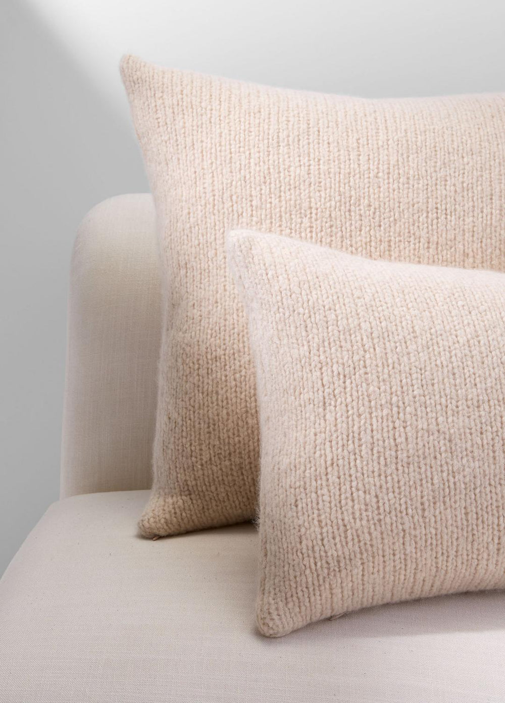 Cashmere-Silk Jersey Rectangle Pillow in Pillows & Blankets | VINCE Women