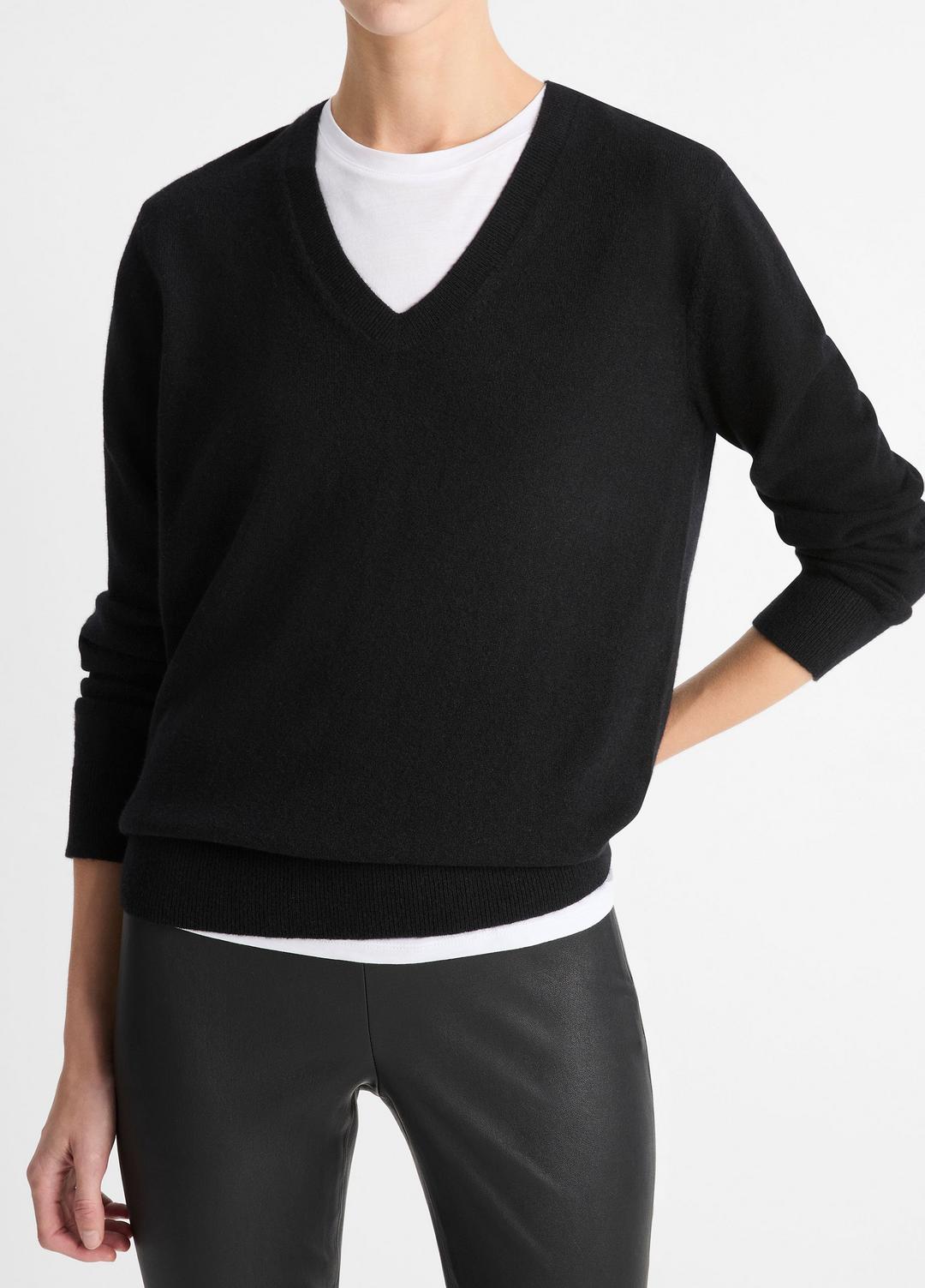 Cashmere Weekend V-Neck Sweater in Vince Products Women | VINCE Women