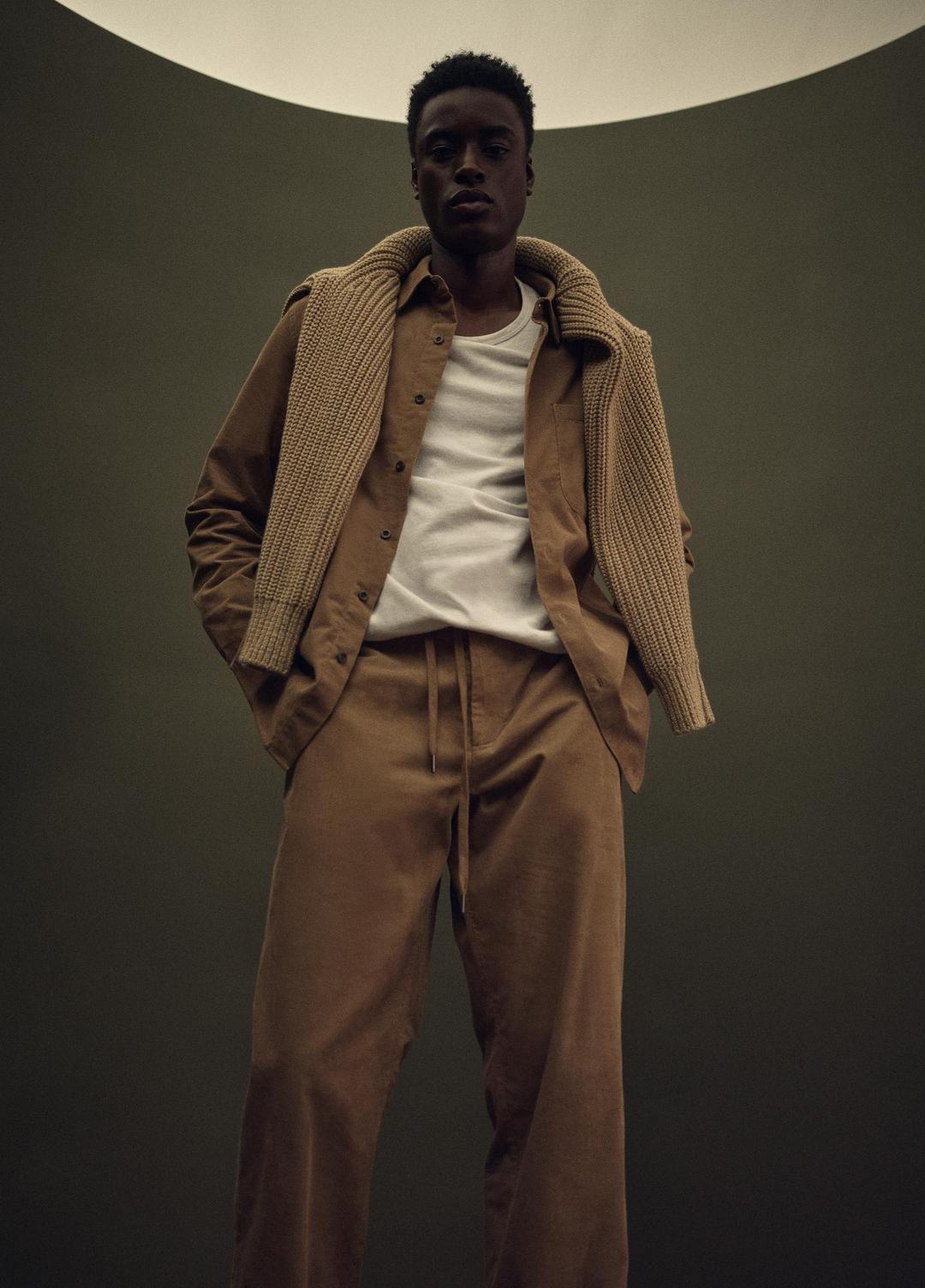 Louie Relaxed Cotton Corduroy Elastic-Waist Pant in Trousers | VINCE Men
