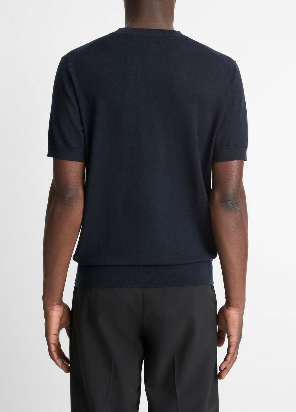 Featherweight Merino Wool-Cashmere Short-Sleeve Sweater in Crew Neck | VINCE Men