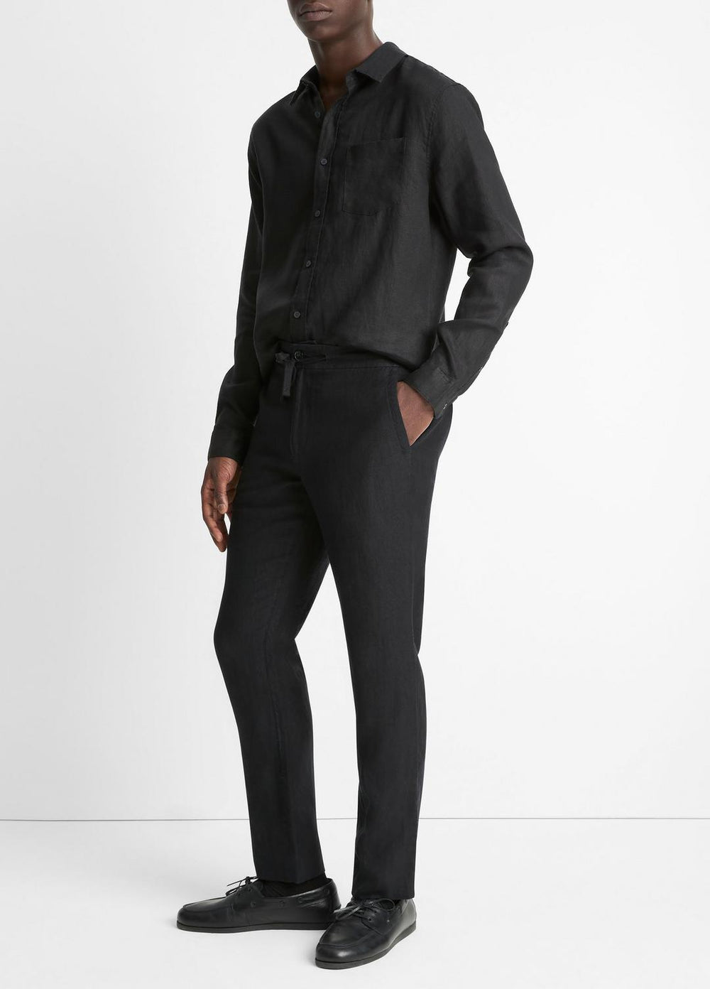Lightweight Hemp Pant in Trousers | VINCE Men