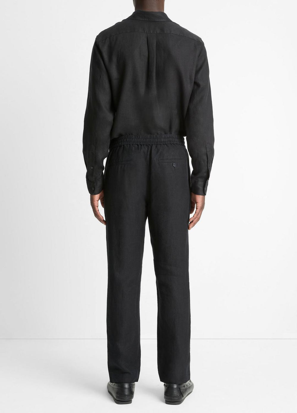 Lightweight Hemp Pant in Trousers | VINCE Men