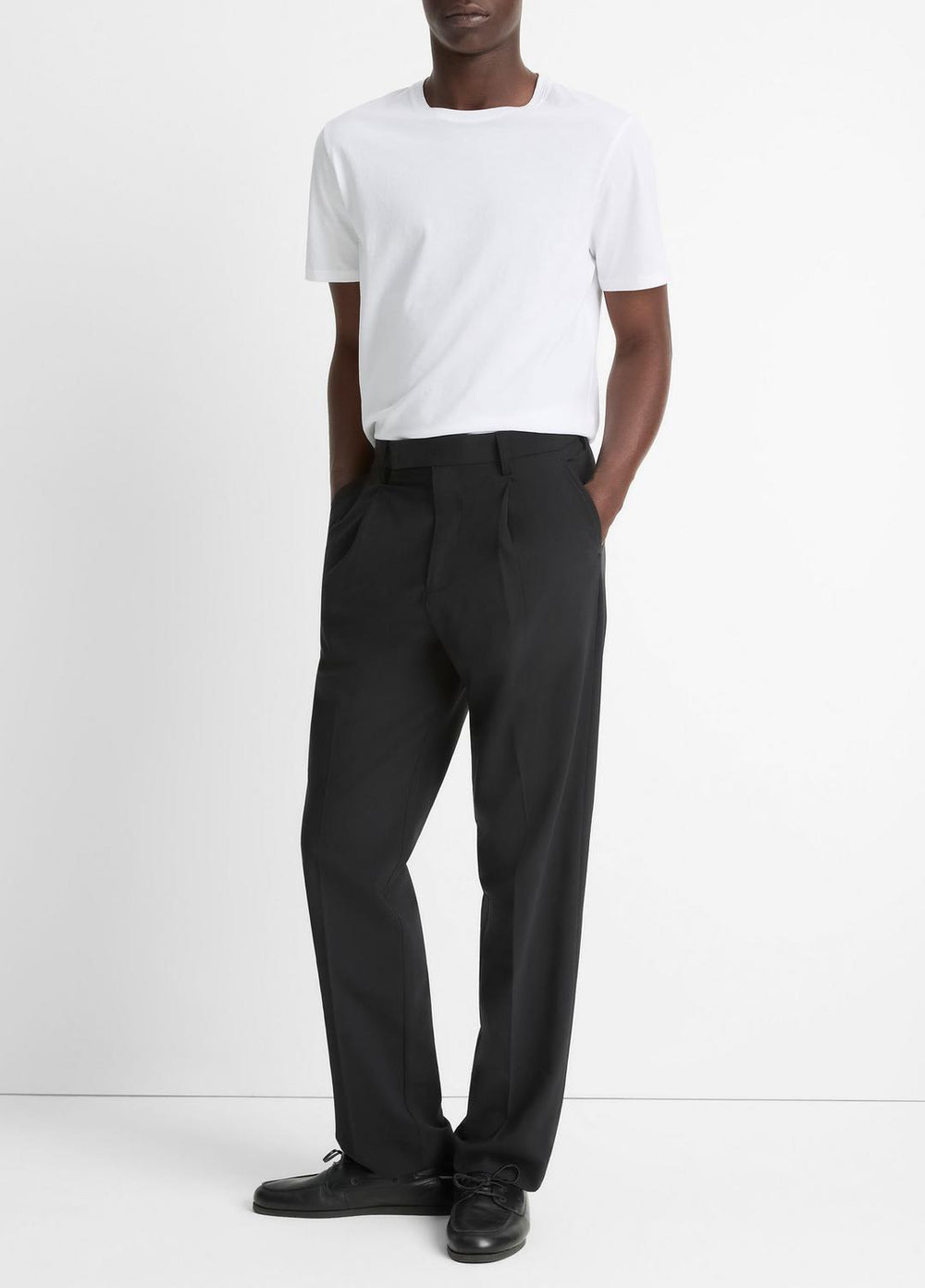Louie Relaxed Pleated Trouser in Trousers | VINCE Men