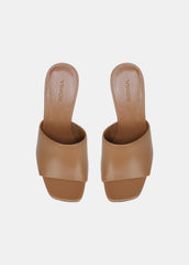 Pia Leather Wedge Sandal in Shoes | VINCE Sale